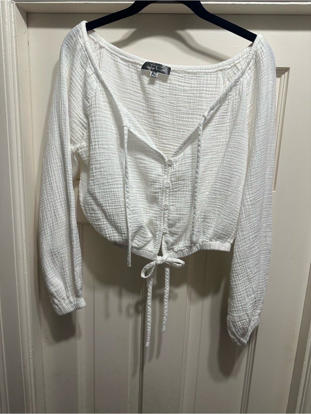 Blue Blush White Cropped Button-Front Tie Top